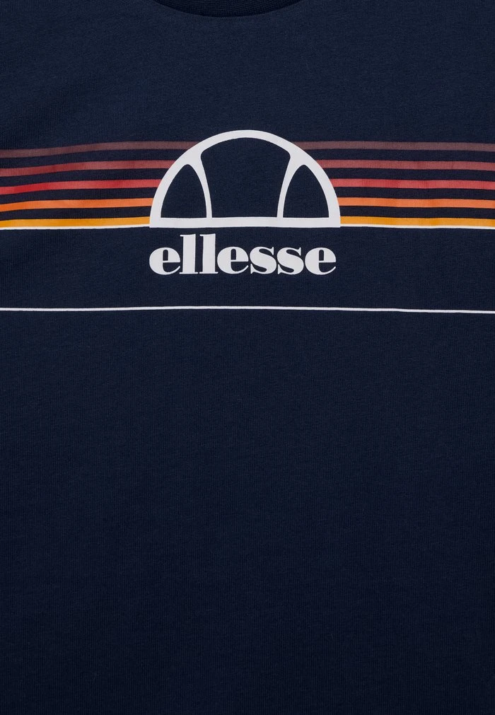 Ellesse TALO - T-shirt Imprimé - Navy 3 Ellesse TALO - T-shirt Imprimé - Navy – Image 3
