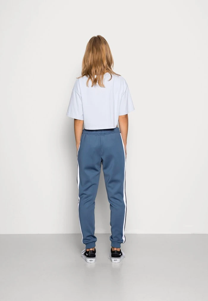 Ellesse NERVET TRACK PANT - Pantalon De Survêtement - Blue 3 Ellesse NERVET TRACK PANT - Pantalon De Survêtement - Blue – Image 3