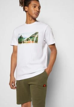 Ellesse SCENICA - T-shirt Imprimé - White 12 Ellesse SCENICA - T-shirt Imprimé - White -Ellesse Boutique 0ad9a3a4b7844635b2e73e5cf3f554a6