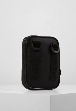 Ellesse TEMPLETON - Sac Bandoulière - Black Mono -Ellesse Boutique 0d2fe3c5ad3741c284396ddc7de353d0