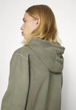 Ellesse TINCTORIA OH - Sweat à Capuche - Khaki -Ellesse Boutique 0fc247a02b5a4d2c9dddaa9b2b211a4e