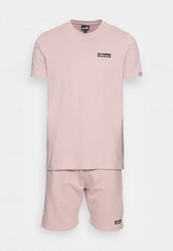 Ellesse OULAN SET - T-shirt Basique - Light Pink -Ellesse Boutique 21c947ffcb52445398f983d5a414d0e5