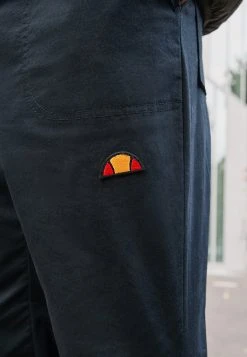 Ellesse DUCCIO PANT - Pantalon Cargo - Black 10 Ellesse DUCCIO PANT - Pantalon Cargo - Black -Ellesse Boutique 24b3edfbe413469f905c544116e15be7