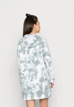 Ellesse HONEY TIE DYE DRESS - Robe De Jour - Green/white -Ellesse Boutique 2af4a2c8afe24aafad7fd9fa2709788b