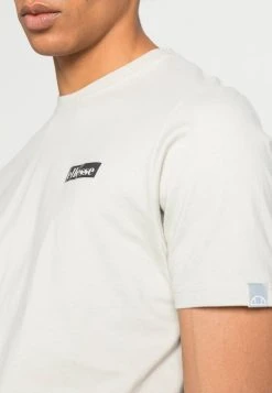 Ellesse OULAN SET - T-shirt Basique - Light Grey -Ellesse Boutique 319b15800d8e45da8729eeb6798a8906