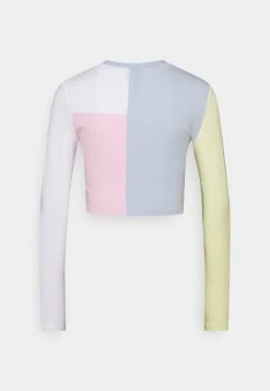 Ellesse POMERIGGIO CROP - T-shirt à Manches Longues - Multi 19 Ellesse POMERIGGIO CROP - T-shirt à Manches Longues - Multi -Ellesse Boutique 36e777314b1e4a599790123861bbef01