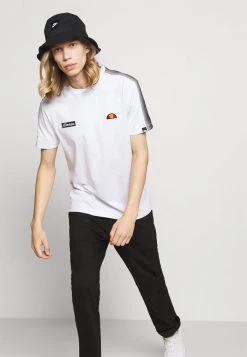 Ellesse VERSA TEE - T-shirt Imprimé - White -Ellesse Boutique 38a071d9d3c44526be018fb18649a912
