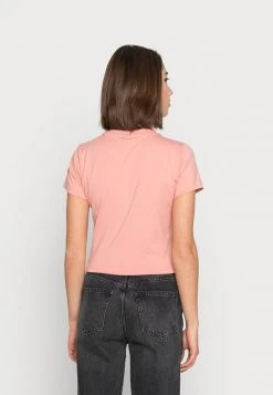 Ellesse DROPPER CROP - T-shirt Basique - Pink 7 Ellesse DROPPER CROP - T-shirt Basique - Pink -Ellesse Boutique 402da471215d402fbc885e1d734d24dd