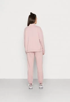 Ellesse NOVU SUIT - Sweatshirt - Light Pink -Ellesse Boutique 43e54a280a9d4390b6eee69d03014c92