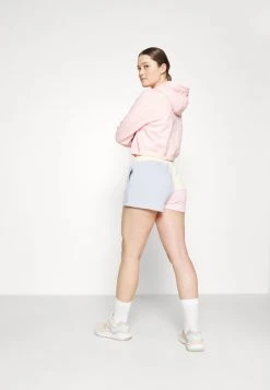 Ellesse SERA - Short - Multi -Ellesse Boutique 4490e8ea72cb42068ce613451bce64af