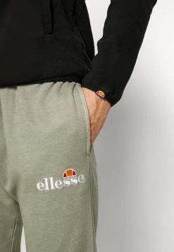 Ellesse FRECCIA JACKET - Veste Coupe-vent - Black 16 Ellesse FRECCIA JACKET - Veste Coupe-vent - Black -Ellesse Boutique 4514f4e803ab43a78e7b721066d5c803