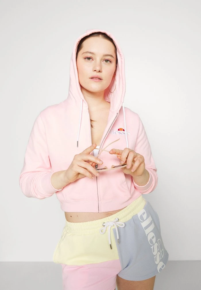Ellesse PIOLLI - Sweat à Capuche Zippé - Light Pink 6 Ellesse PIOLLI - Sweat à Capuche Zippé - Light Pink – Image 6