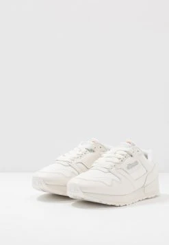 Ellesse 147 - Baskets Basses - White -Ellesse Boutique 575f0687f13948c49889644d5199cf19