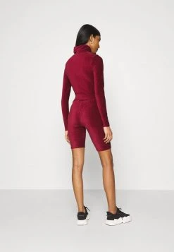 Ellesse HOLLIE - T-shirt à Manches Longues - Burgundy 10 Ellesse HOLLIE - T-shirt à Manches Longues - Burgundy -Ellesse Boutique 630544bee3fa4ea0ab829acb25085c3c