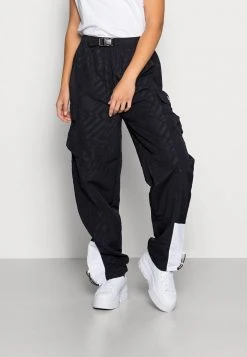 Ellesse EVERS TRACK PANT - Pantalon De Survêtement - Black