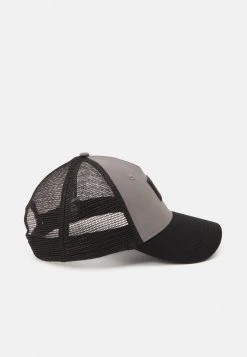 Ellesse LOVRA TRUCKER UNISEX - Casquette - Black/silver -Ellesse Boutique 6dbc6327e3274694a8c121bea7544d3c
