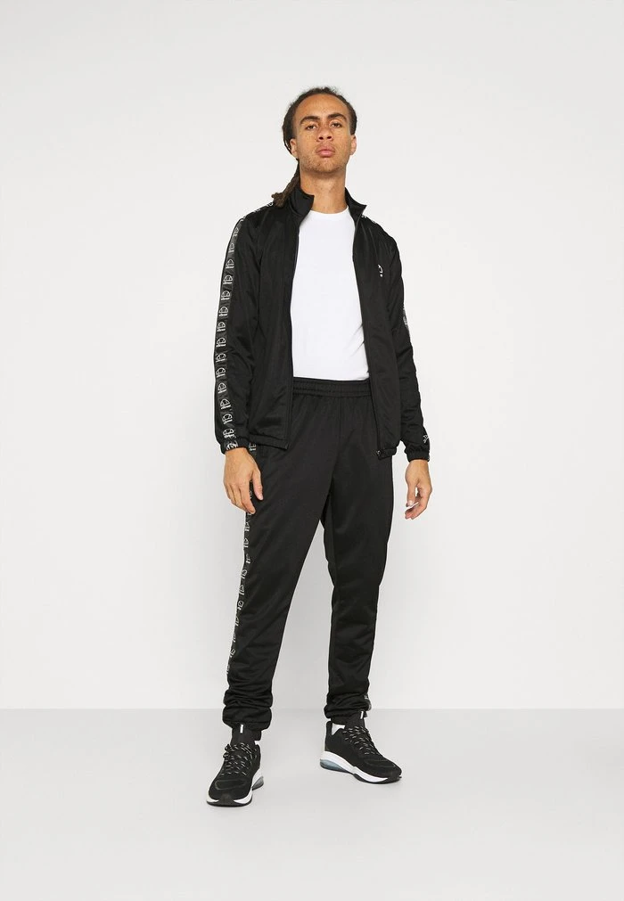 Ellesse RAYLO JOG SUIT - Survêtement - Black 2 Ellesse RAYLO JOG SUIT - Survêtement - Black – Image 2