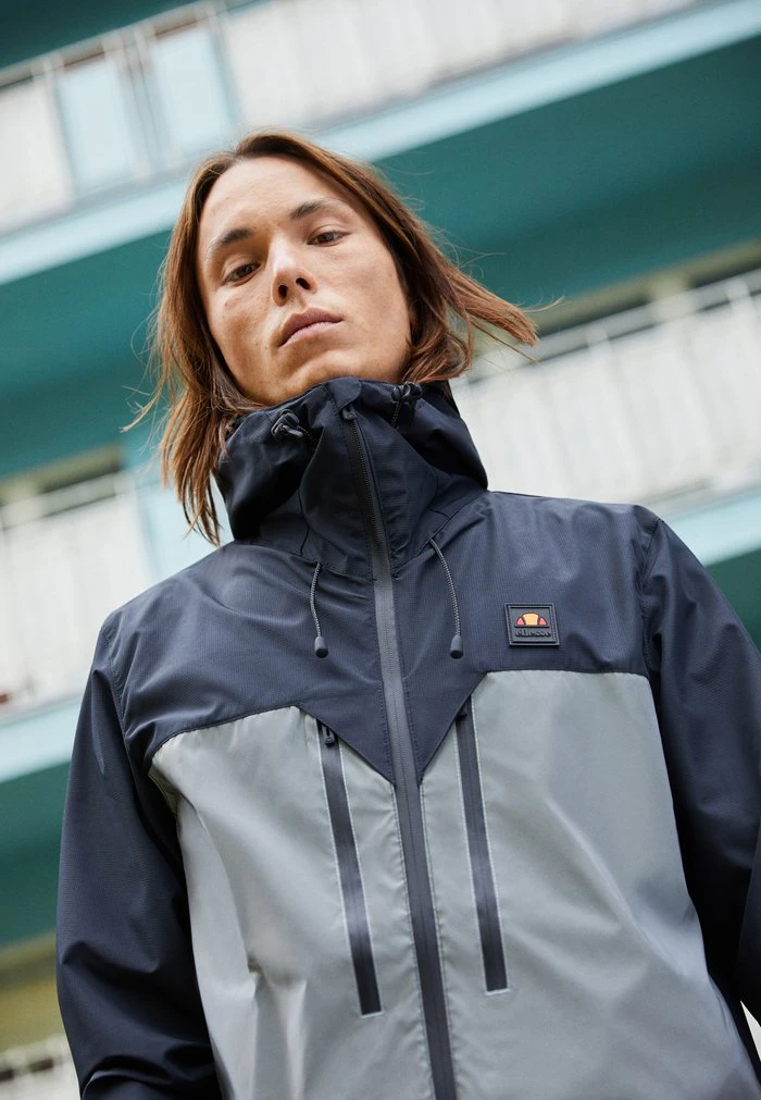 Ellesse OPHICIUS JACKET - Veste Légère - Black 4 Ellesse OPHICIUS JACKET - Veste Légère - Black – Image 4