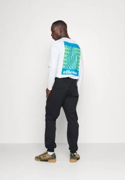 Ellesse DUCCIO PANT - Pantalon Cargo - Black 11 Ellesse DUCCIO PANT - Pantalon Cargo - Black -Ellesse Boutique 9cf6922ce6c446a4a2cb0b00a99566be