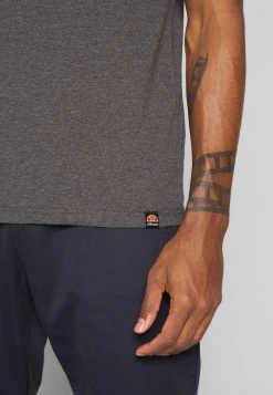 Ellesse PIAVE - T-shirt Imprimé - Dark Grey Marl -Ellesse Boutique a78d25293b394b2d905dbbbadbac8353