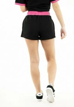 Ellesse Short - Noir -Ellesse Boutique b7d14b27366043b880ba4fceb964671c