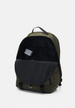 Ellesse EMERO BACKPACK UNISEX - Sac à Dos - Khaki -Ellesse Boutique c1a89b64046643089a6704fa50bde529
