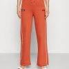 Ellesse AMITI PANT - Pantalon De Survêtement - Dark Orange