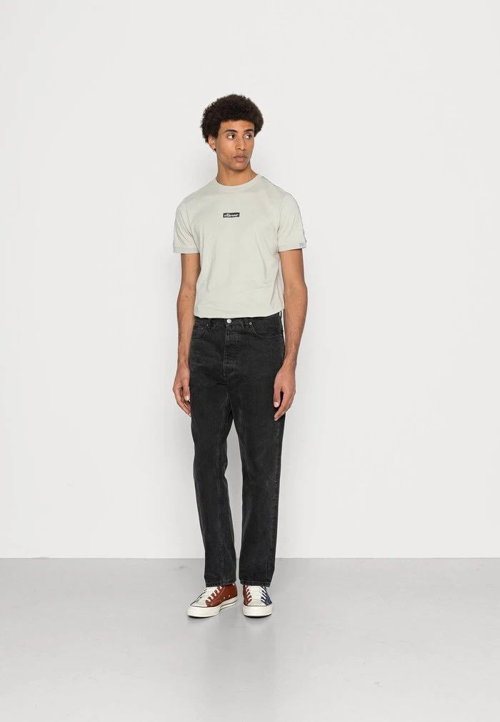 Ellesse OMINI - T-shirt Imprimé - Light Grey 2 Ellesse OMINI - T-shirt Imprimé - Light Grey – Image 2