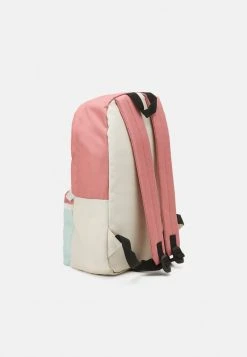 Ellesse Boutique -Ellesse Boutique d18cad144f86484db42d597b8f7307b4