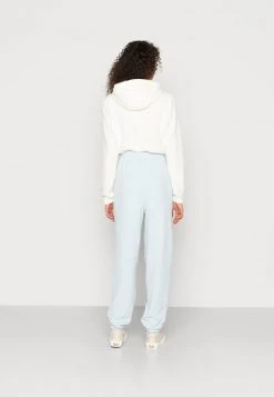 Ellesse JASMILA - Pantalon De Survêtement - Light Blue -Ellesse Boutique d491f3395fd84a06bac59a18769a6736