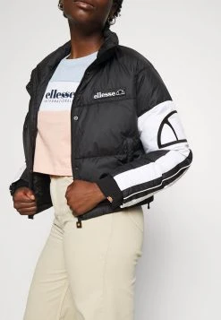 Ellesse BLOCK - T-shirt à Manches Longues - Light Pink 16 Ellesse BLOCK - T-shirt à Manches Longues - Light Pink -Ellesse Boutique e87f2c75c0df4bf79c8e5e76e8f6d6ea
