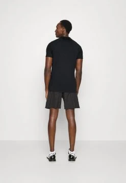 Ellesse MAESTRO TEE - T-shirt Imprimé - Black -Ellesse Boutique f0c920dcaa4a4832b8604f31b4106671