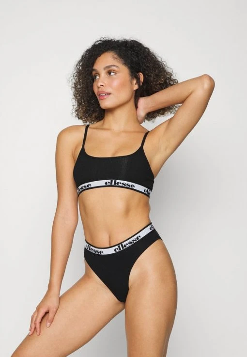 Ellesse KAROLINA BRA TOP 2 PACK - Brassière - Black/white 1 Ellesse KAROLINA BRA TOP 2 PACK - Brassière - Black/white -Ellesse Boutique fd2ab0df8aec426fa0d0d4bc2a8ba6f1